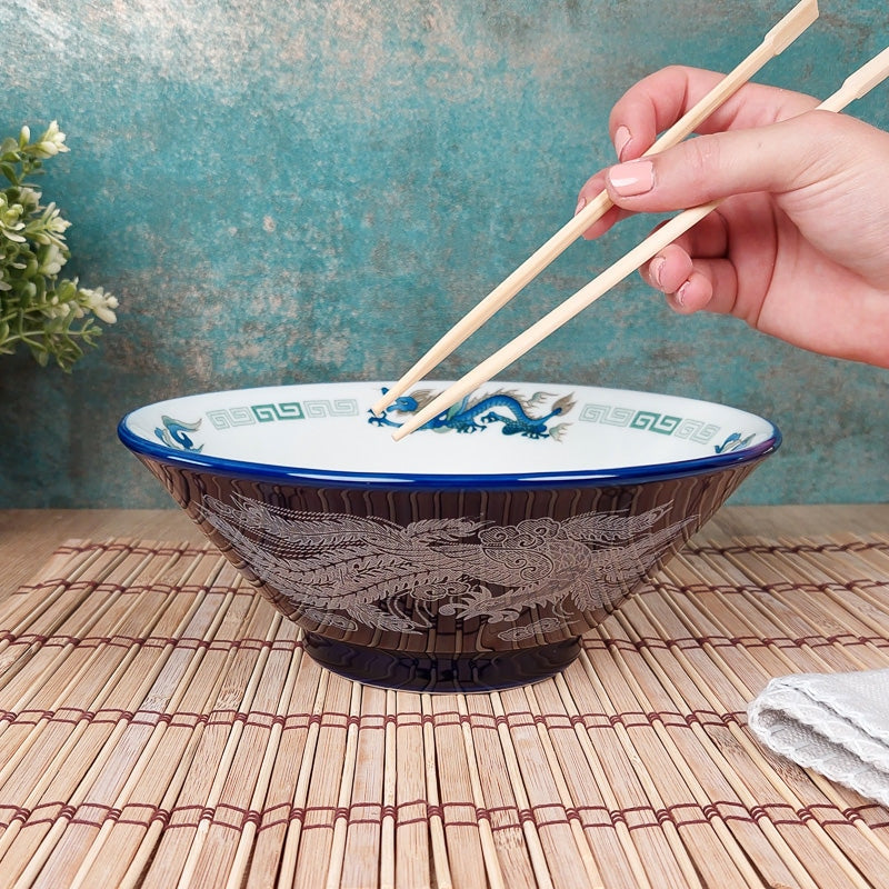 Blå japansk Ramen skål