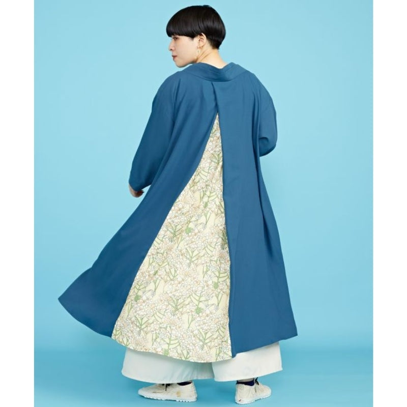 Blå Modern Japansk Klänning En storlek
