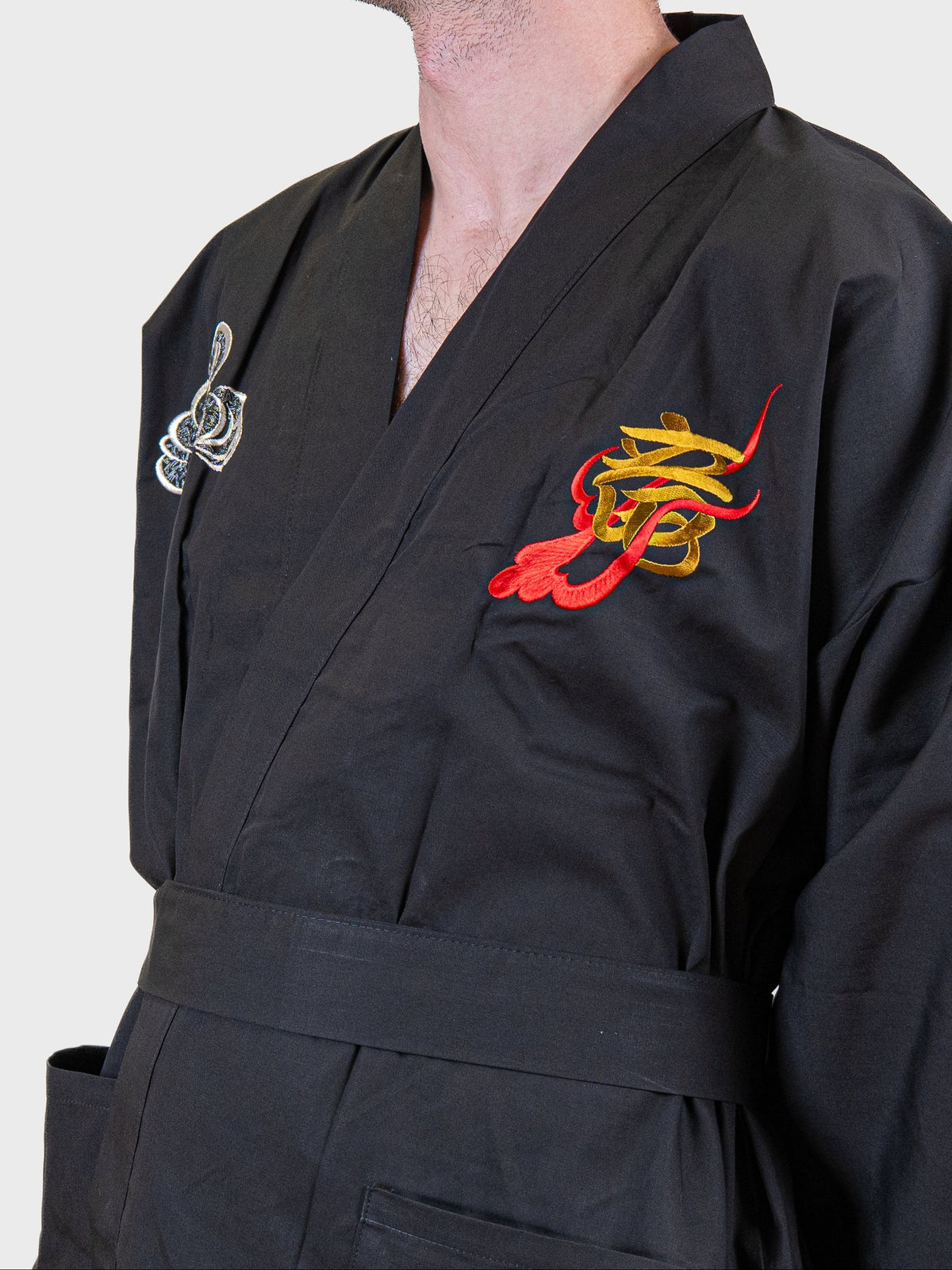 Happi-kimono Herr Oversize – Broderad Drake