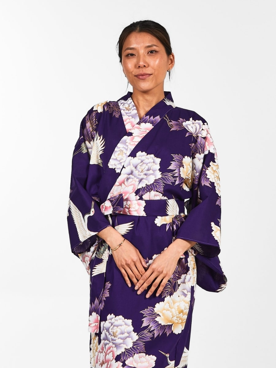 Japansk kimono för kvinnor Botan to Tsuru En storlek