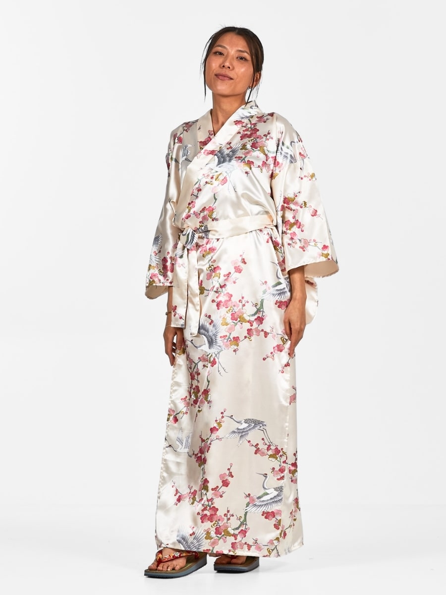 Japansk kimono för kvinnor Ume to Tsuru En storlek