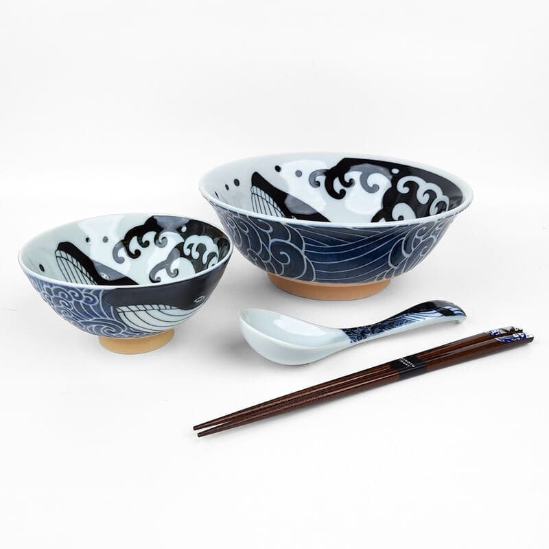 Japansk risskål med val