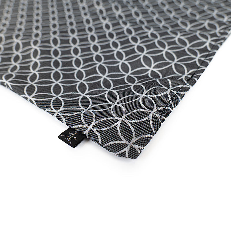 Kuddfodral Japanskt Motiv Shippo Grått – 50x50 cm