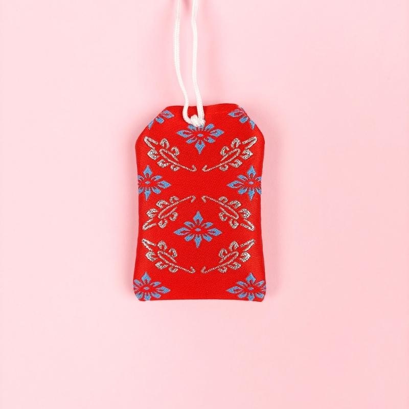 Lucky Omamori Studier