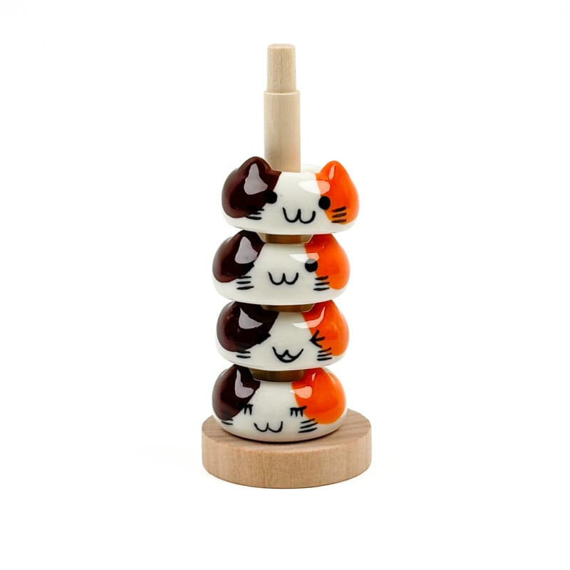 Neko japanskt ätpinneset