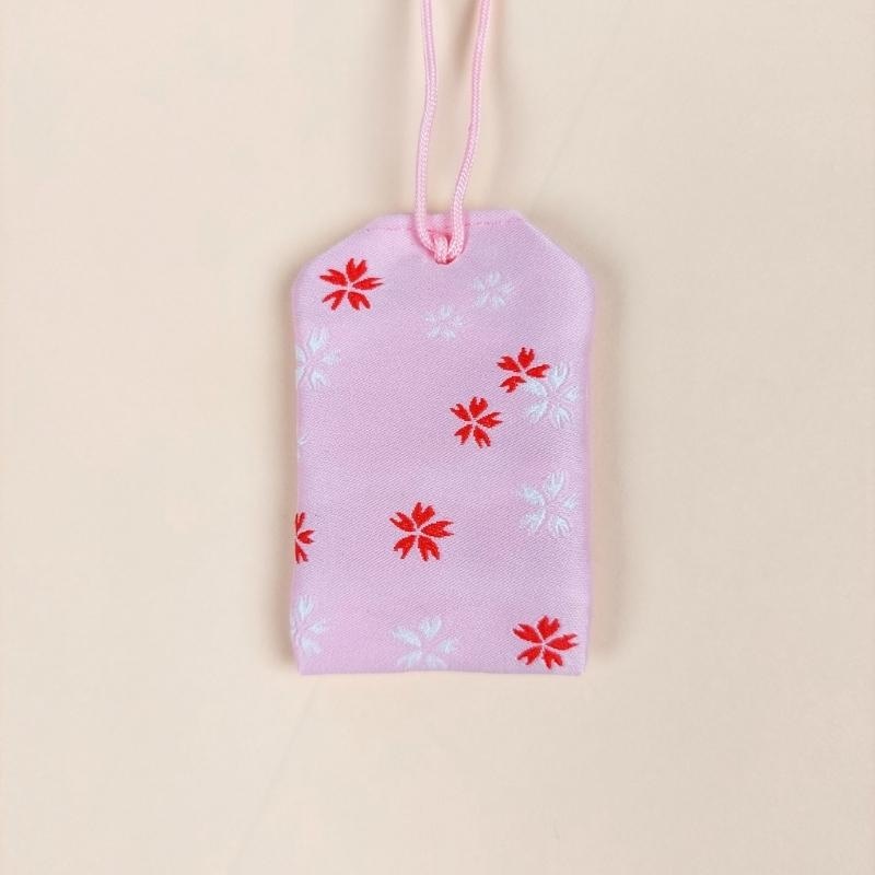 Omamori Kärlek