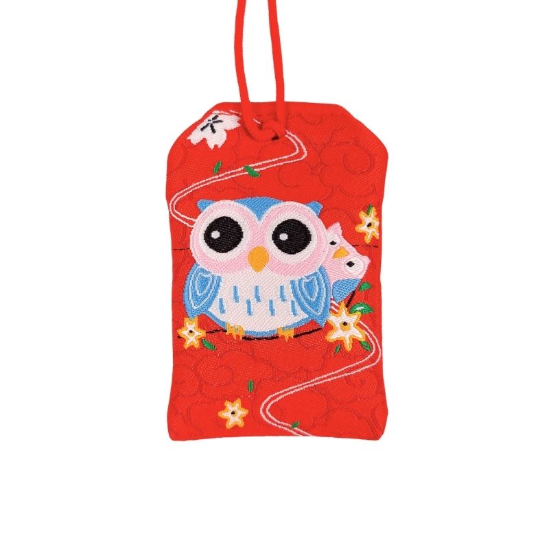 Omamori Kawaii Röd - Uggla