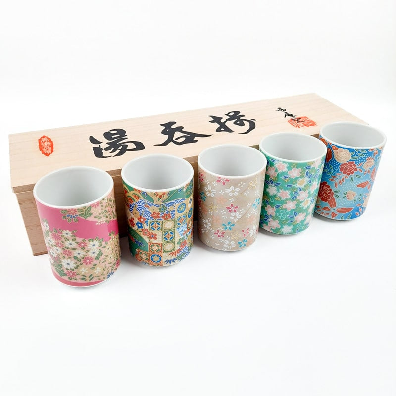 Presentförpackning med japanska tekoppar