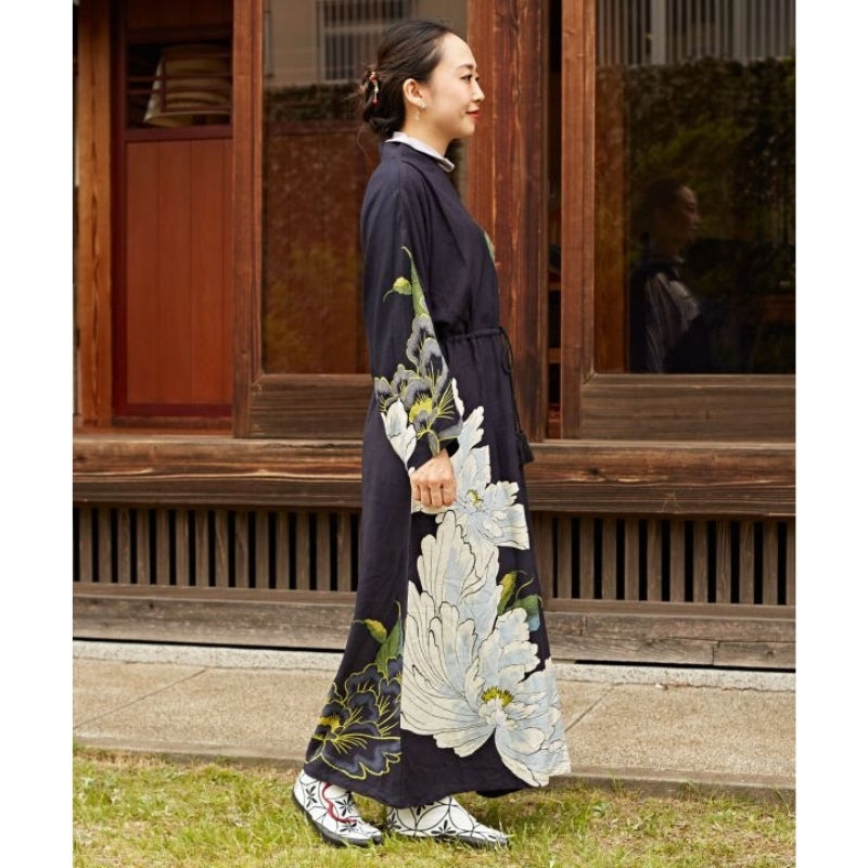 Japaninspirerad klänning En storlek