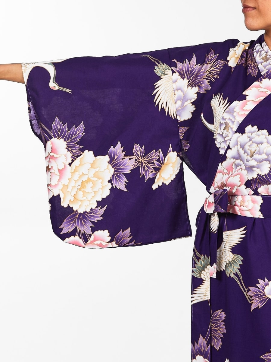 Japansk kimono för kvinnor Botan to Tsuru En storlek