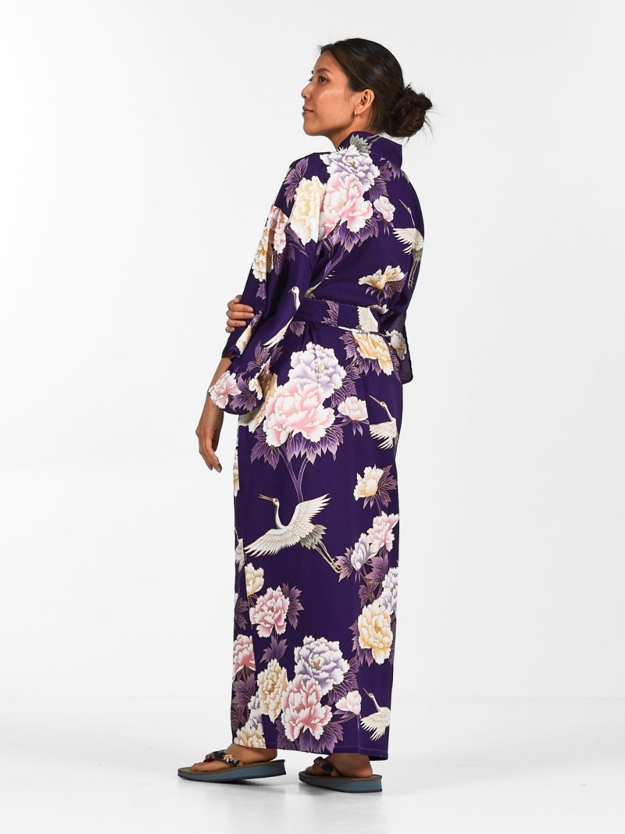 Japansk kimono för kvinnor Botan to Tsuru En storlek