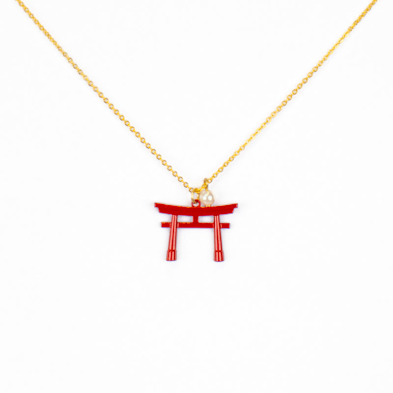 Japanskt halsband med torii-hängsmycke