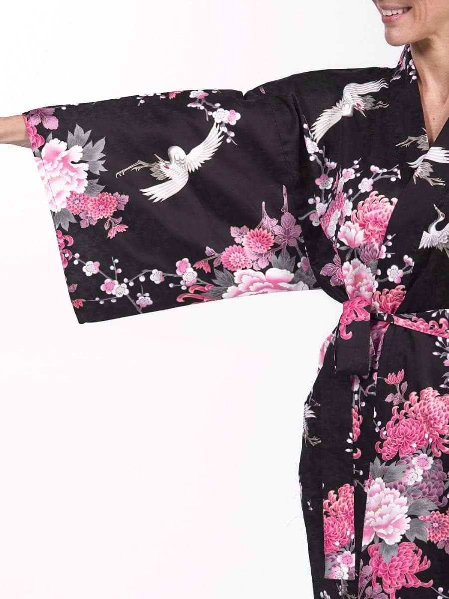 Kimono Happi Black Crane & Flowers för kvinnor En storlek