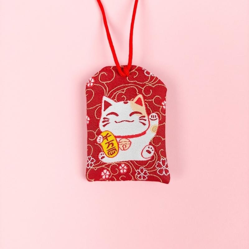 Omamori Lucky Cat