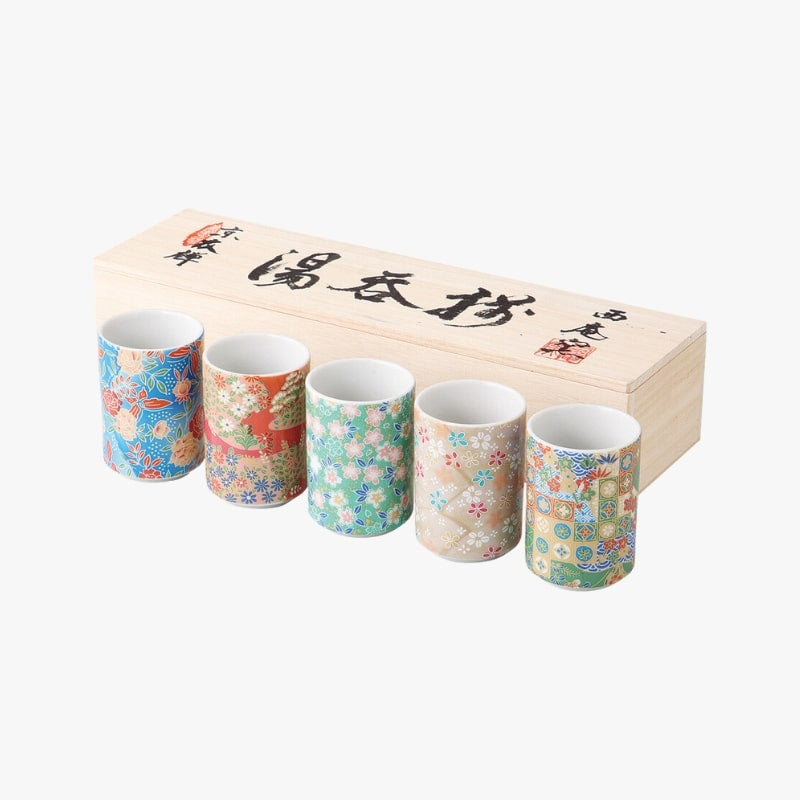 Presentförpackning med japanska tekoppar