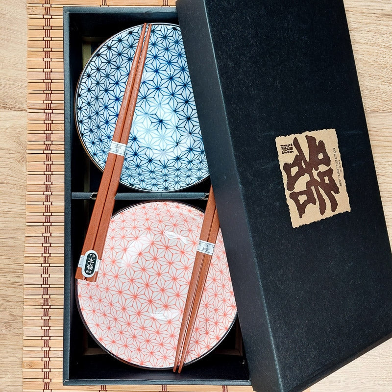 Set med 2 japanska skålar av märket Asanoha