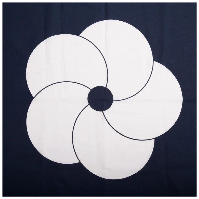 Stor japansk Furoshiki Ume 70x70 cm